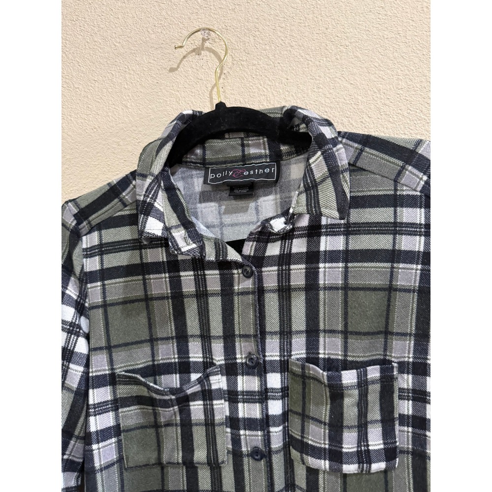 Women's‎  Medium Plaid Flannel Shirt Top Green Black White Twlight Bella Swan